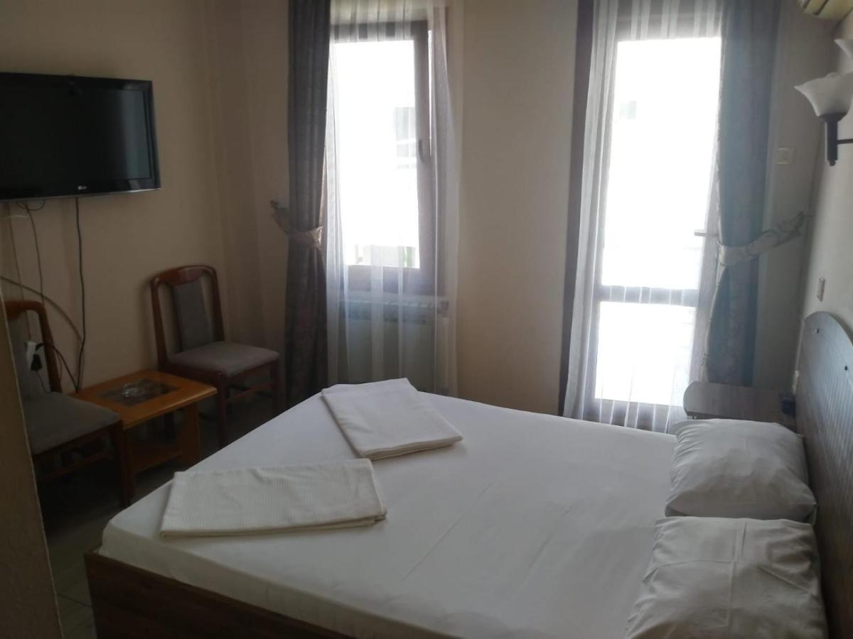 Limon Otel Foça Luaran gambar